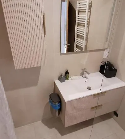 T2 De Charme Apartment
